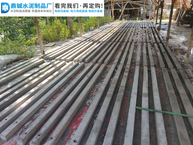 肇庆大旺农庄果园葡萄架水泥柱子工程案例图片-1